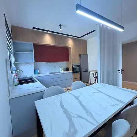Properhome Luxury 2 *