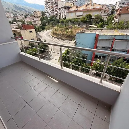 Properhome Luxury 2 Apartment *